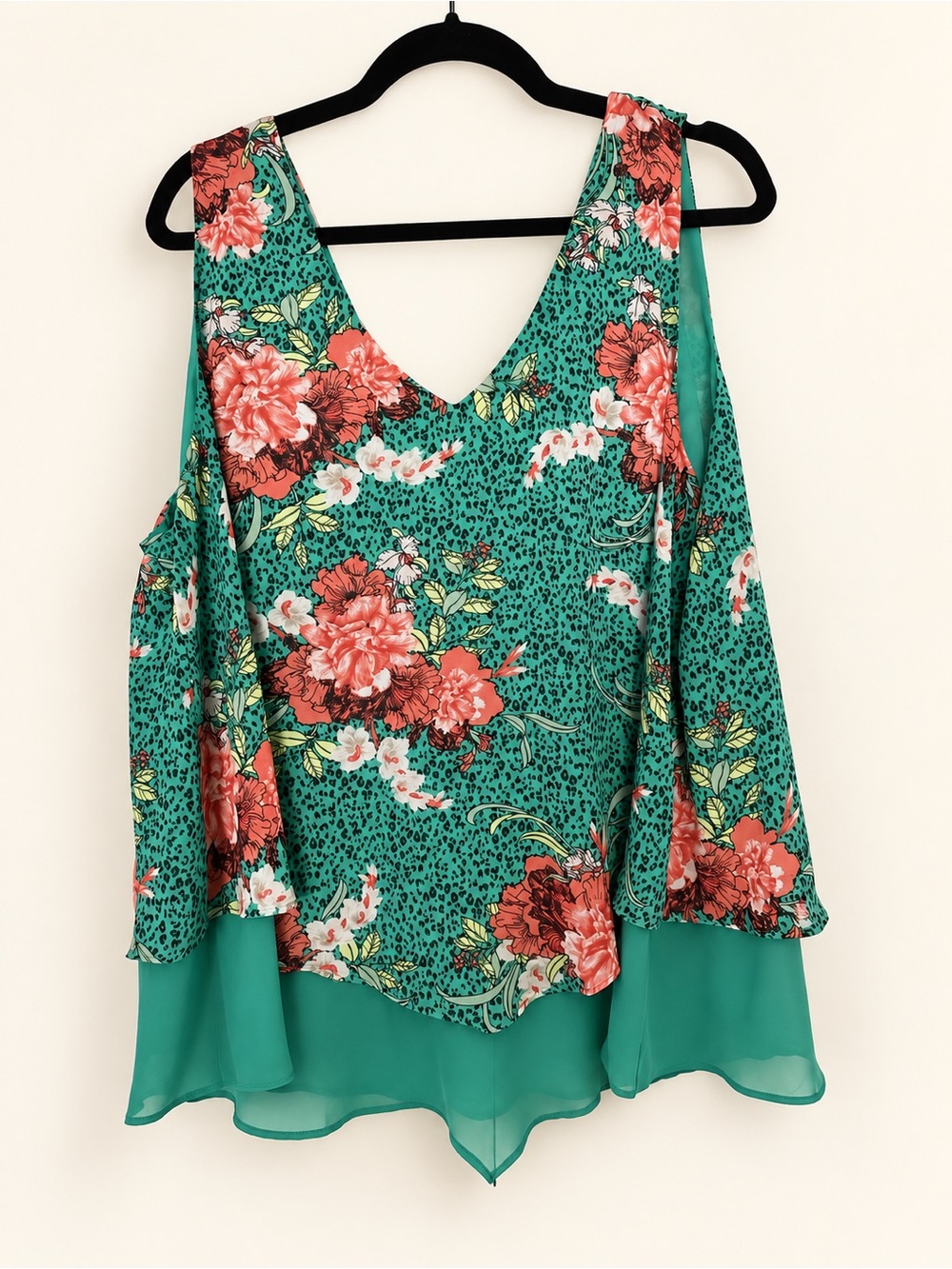 torrid Teal Floral Cold-Shoulder V-Neck Tunic with Coral Accents